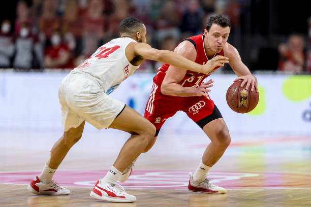 高位逼抢 高位逼抢